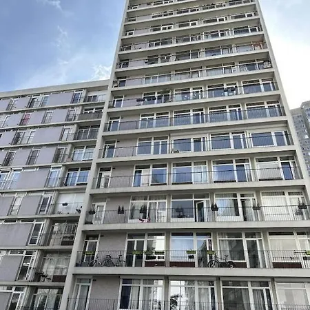 Pret A Usage & Commodat 10 Finlay 3rd Floor - 30 Nuitees Minimum - Salarie Mobilite Ou Etudiant Stagiaire Apartment
